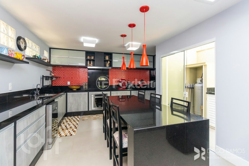 Casa de Condomínio à venda com 4 quartos, 239m² - Foto 29