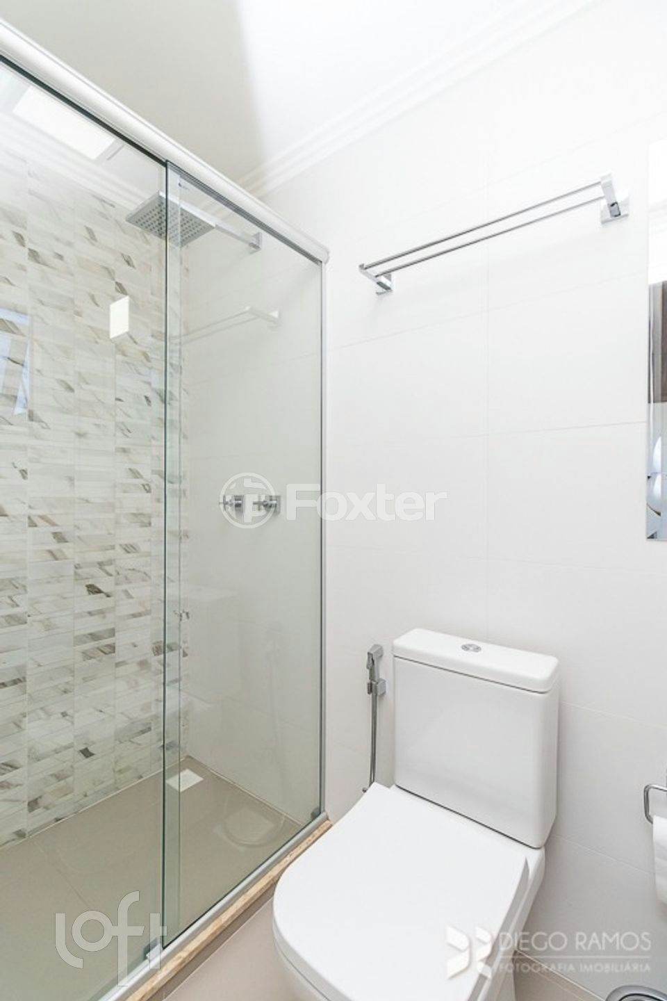 Casa de Condomínio à venda com 4 quartos, 239m² - Foto 25