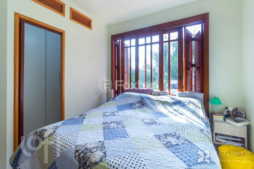 Casa de Condomínio à venda com 4 quartos, 181m² - Foto 16