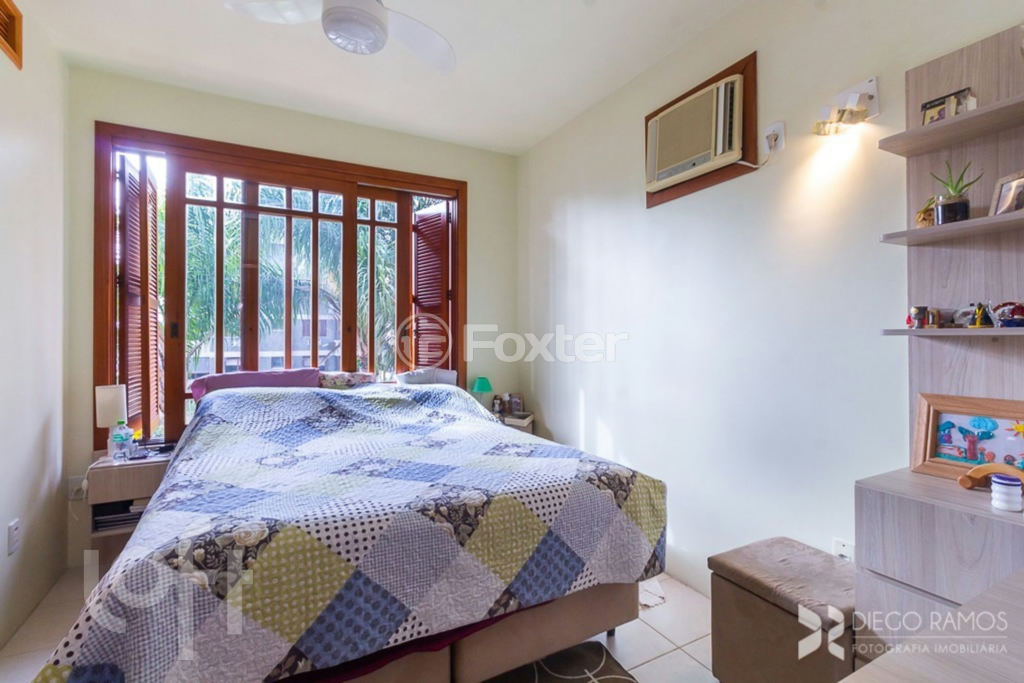 Casa de Condomínio à venda com 4 quartos, 181m² - Foto 15