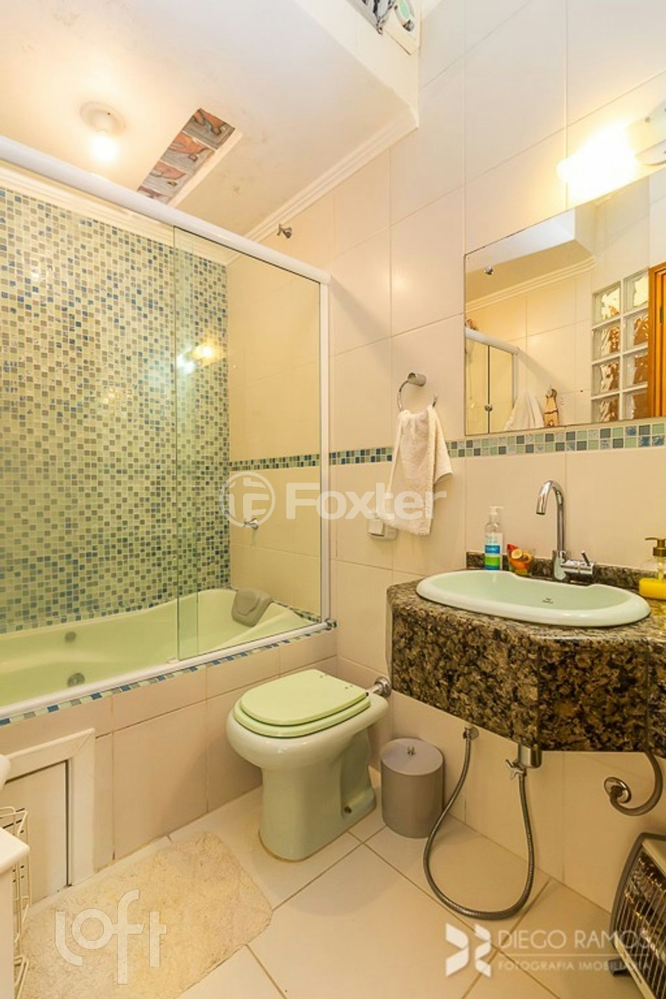 Casa de Condomínio à venda com 4 quartos, 181m² - Foto 18
