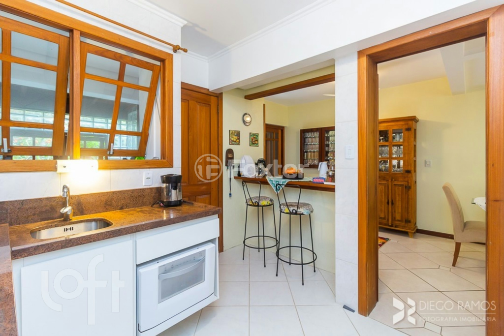 Casa de Condomínio à venda com 4 quartos, 181m² - Foto 27