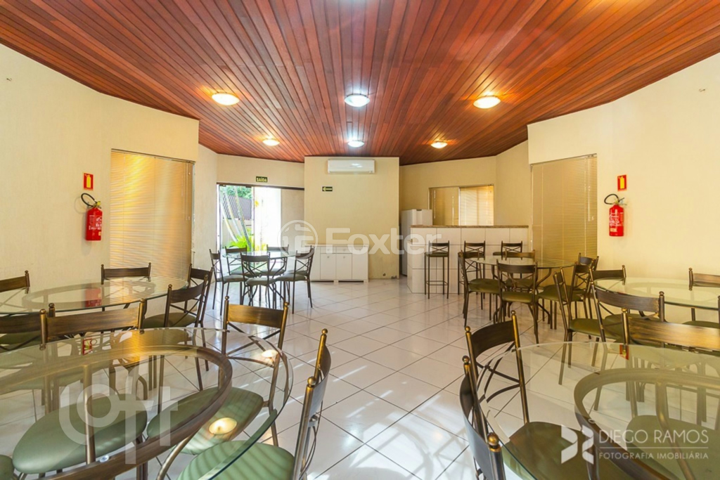 Casa de Condomínio à venda com 4 quartos, 181m² - Foto 40