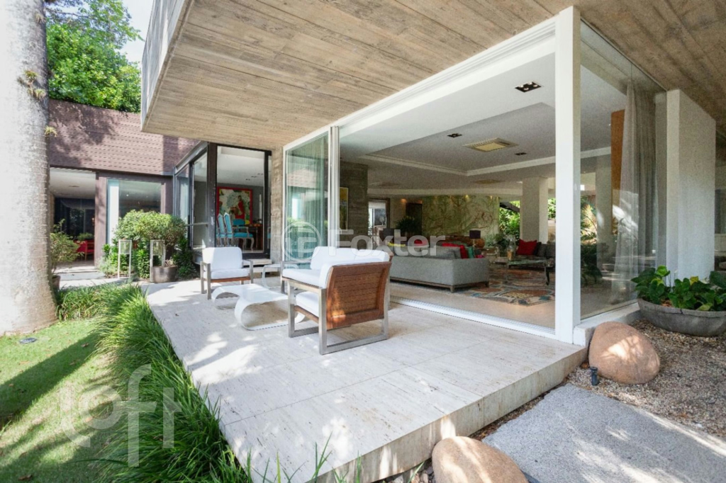 Casa à venda com 3 quartos, 1291m² - Foto 15