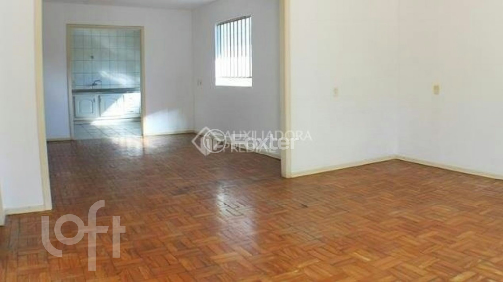Casa à venda com 2 quartos, 128m² - Foto 4