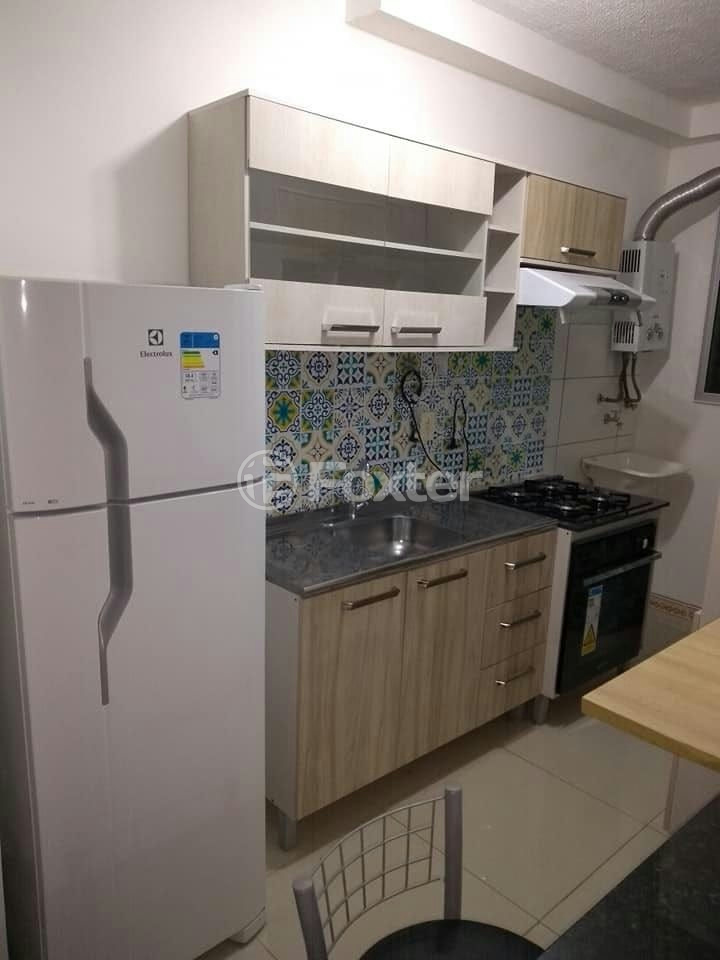 Apartamento à venda com 2 quartos, 43m² - Foto 2
