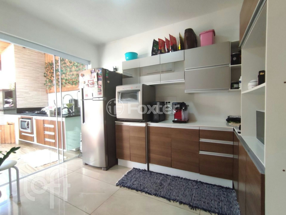 Casa de Condomínio à venda com 3 quartos, 133m² - Foto 3