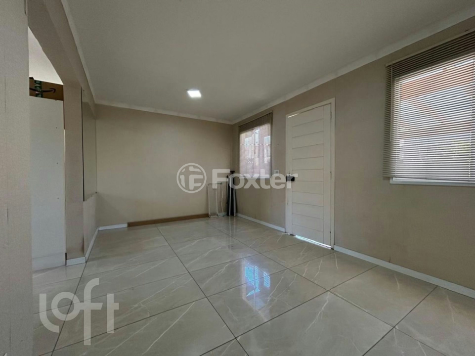 Casa de Condomínio à venda com 3 quartos, 133m² - Foto 2