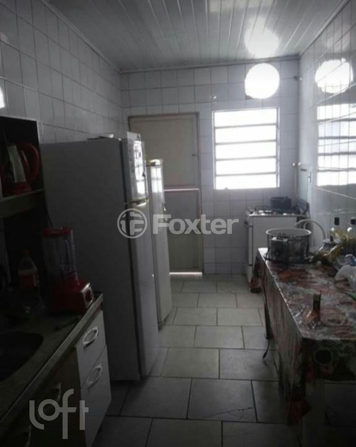 Casa à venda com 1 quarto, 330m² - Foto 4