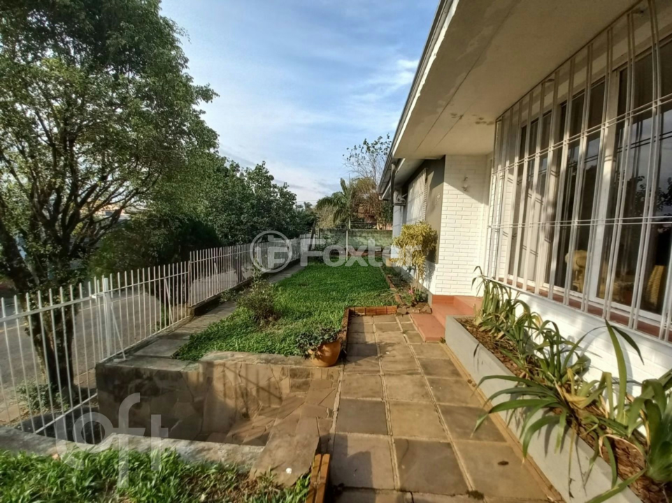 Casa à venda com 3 quartos, 162m² - Foto 14