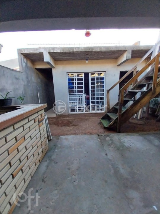 Casa à venda com 2 quartos, 42m² - Foto 3
