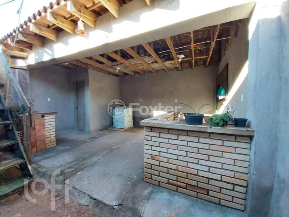 Casa à venda com 2 quartos, 42m² - Foto 4