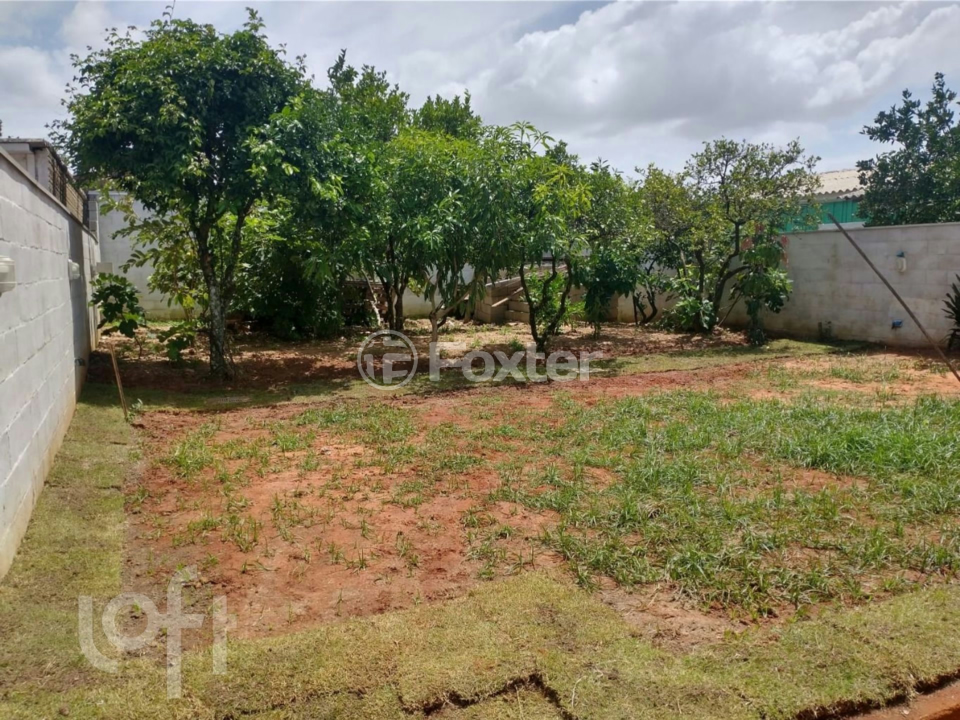 Casa à venda com 2 quartos, 77m² - Foto 9