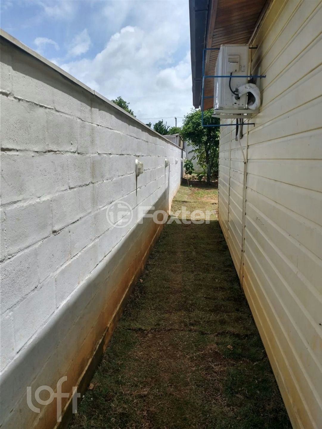 Casa à venda com 2 quartos, 77m² - Foto 2