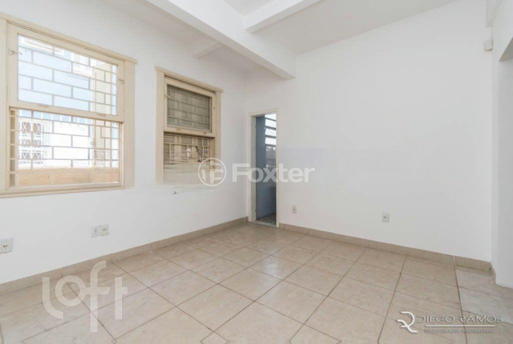 Casa à venda com 1 quarto, 370m² - Foto 23