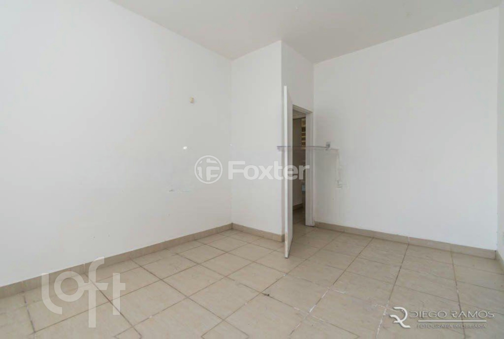 Casa à venda com 1 quarto, 370m² - Foto 17