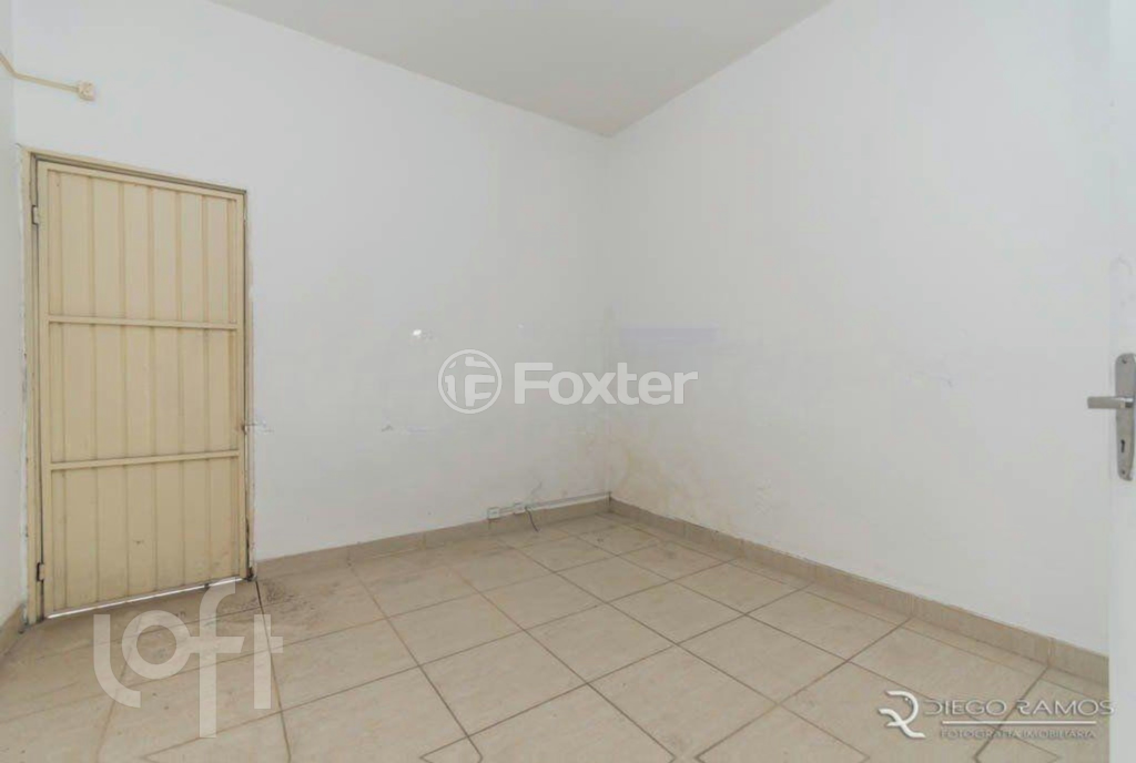 Casa à venda com 1 quarto, 370m² - Foto 11