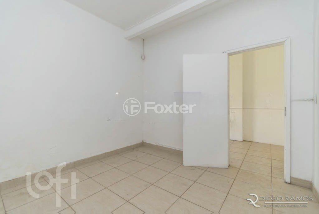 Casa à venda com 1 quarto, 370m² - Foto 14