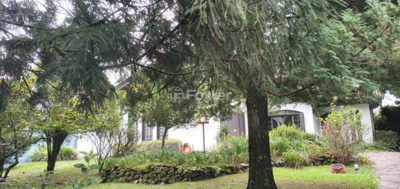 Casa à venda com 3 quartos, 358m² - Foto 9