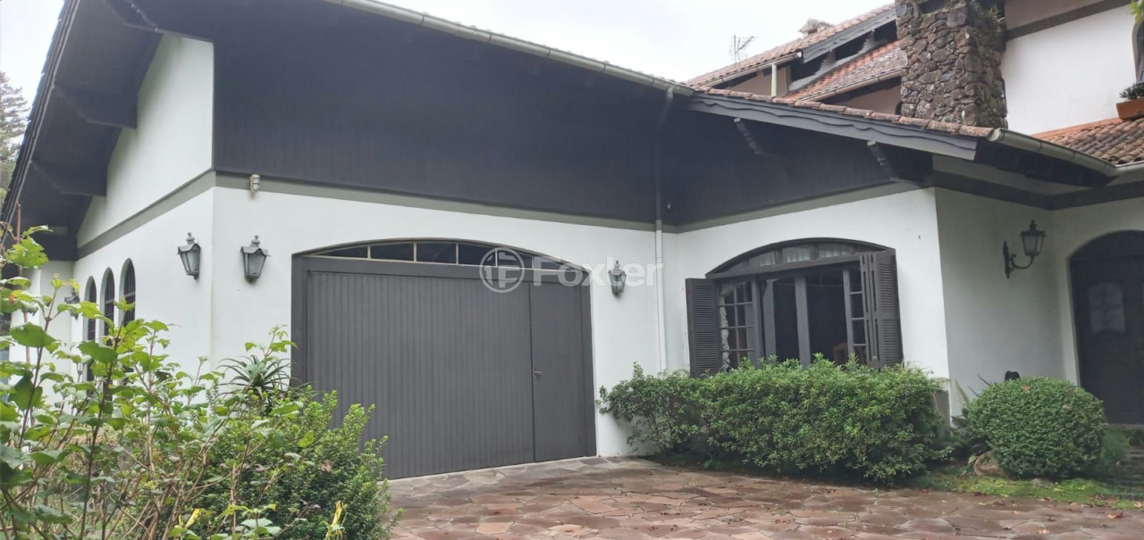 Casa à venda com 3 quartos, 358m² - Foto 5