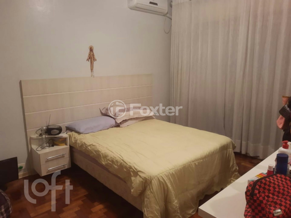 Casa à venda com 3 quartos, 205m² - Foto 10