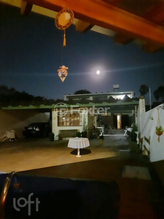 Casa à venda com 3 quartos, 200m² - Foto 25