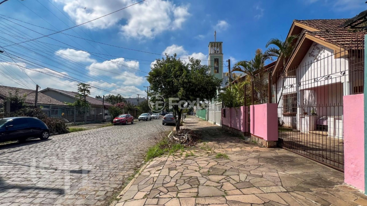 Casa à venda com 2 quartos, 100m² - Foto 3