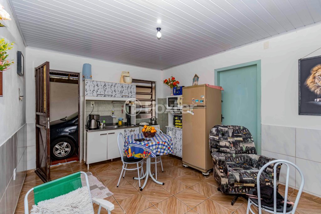 Casa à venda com 3 quartos, 95m² - Foto 18