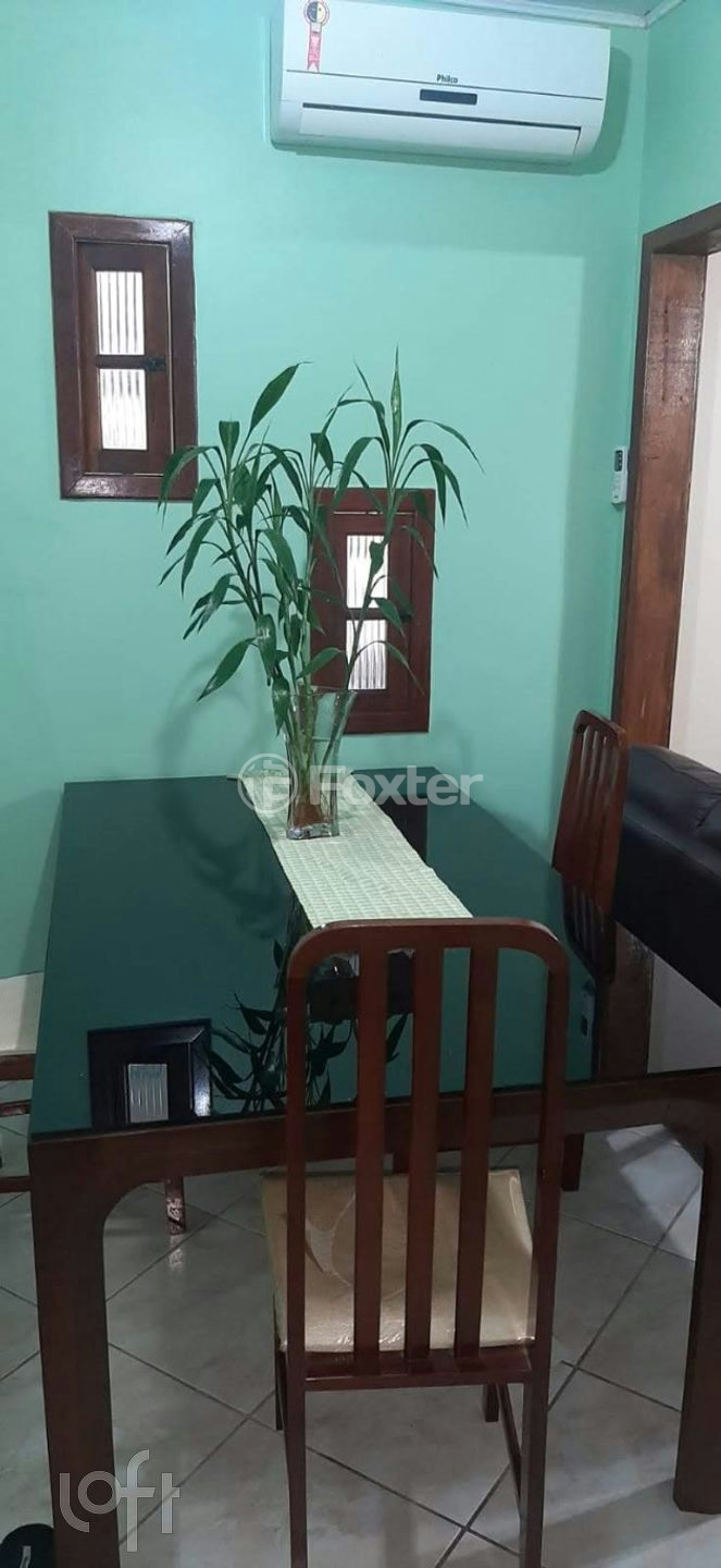 Casa à venda com 2 quartos, 74m² - Foto 2