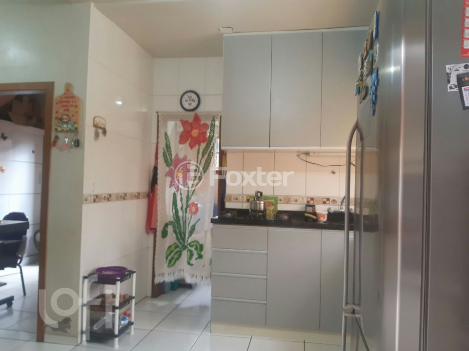 Casa à venda com 6 quartos, 214m² - Foto 6