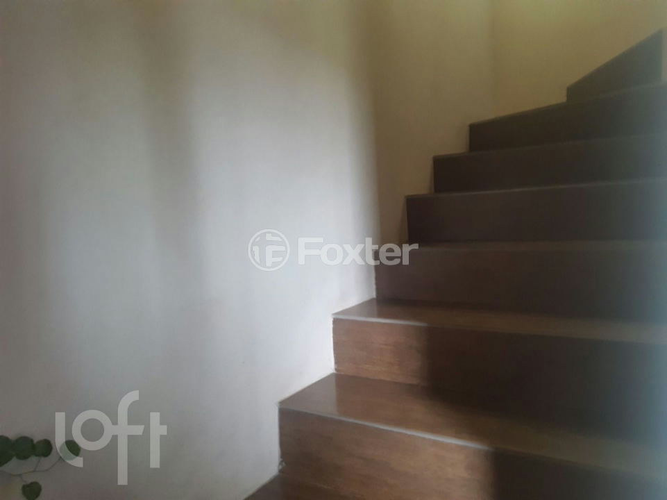 Casa à venda com 6 quartos, 214m² - Foto 7