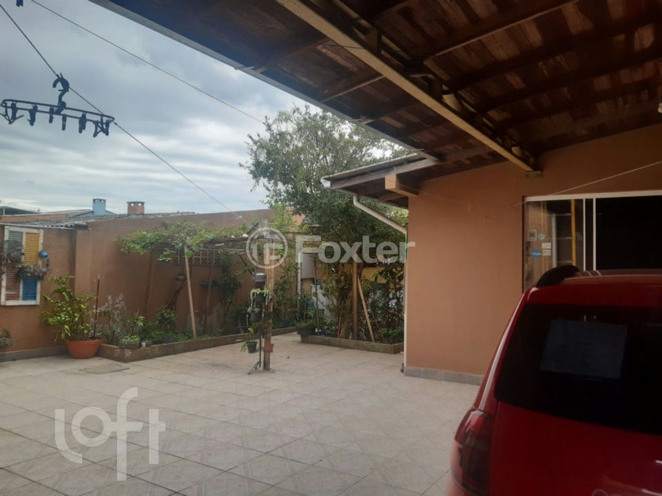 Casa à venda com 6 quartos, 214m² - Foto 34