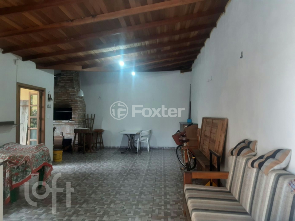 Casa à venda com 6 quartos, 214m² - Foto 24