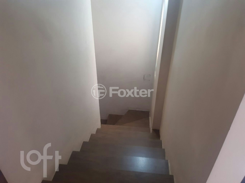 Casa à venda com 6 quartos, 214m² - Foto 8