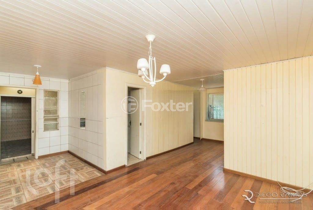 Casa à venda com 2 quartos, 120m² - Foto 4