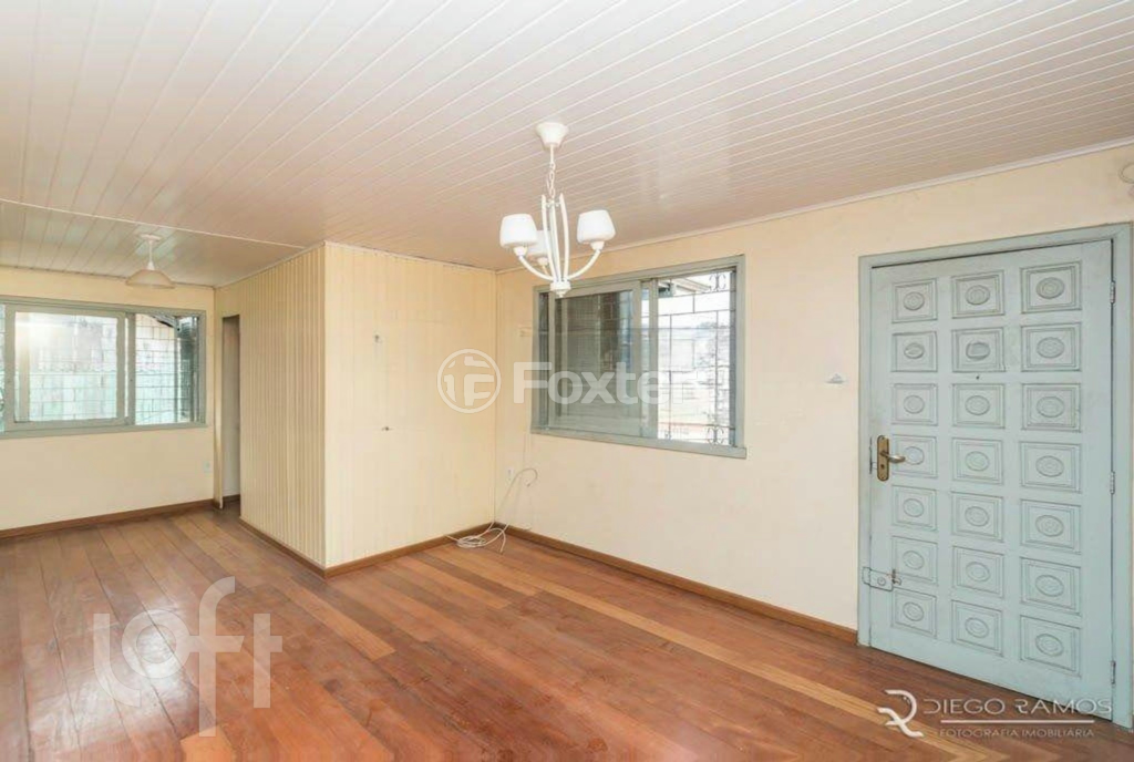 Casa à venda com 2 quartos, 120m² - Foto 5