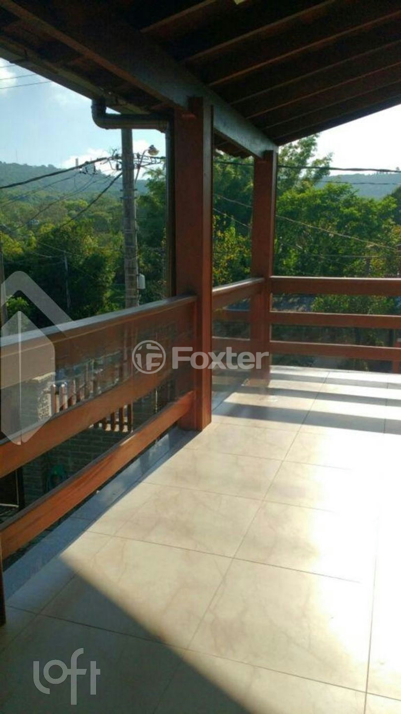 Casa à venda com 3 quartos, 200m² - Foto 4