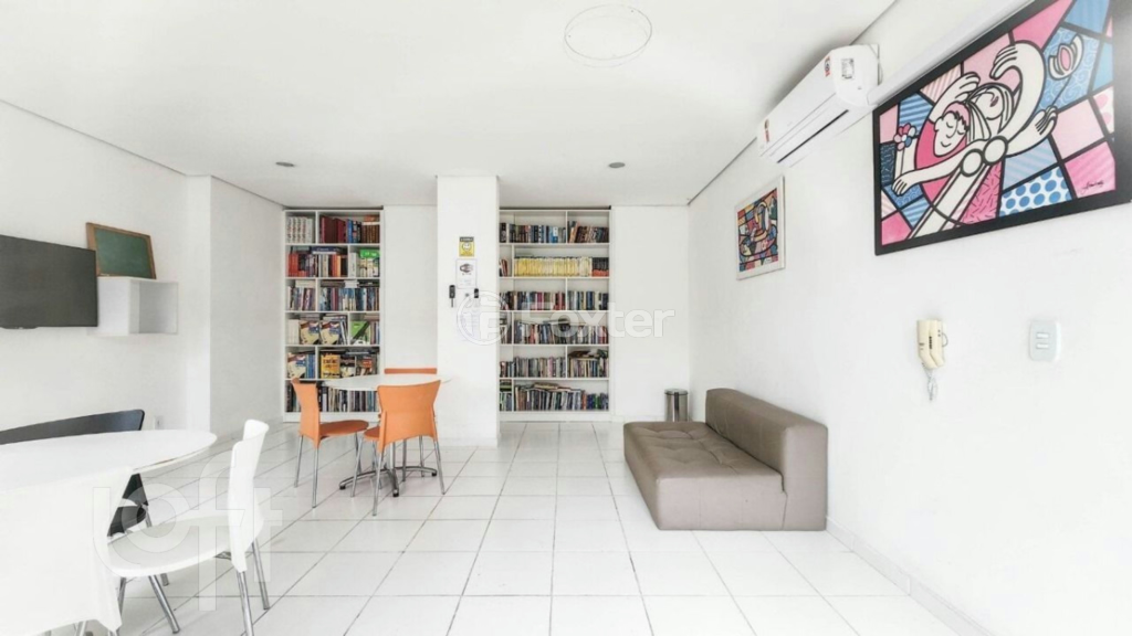 Apartamento à venda com 2 quartos, 62m² - Foto 45