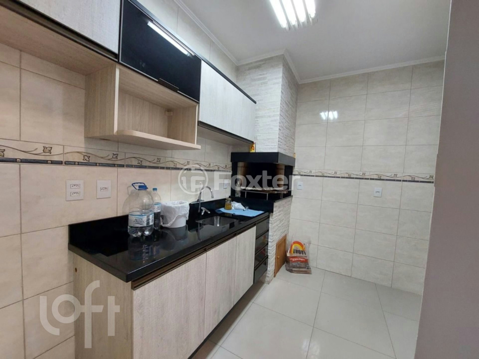 Apartamento à venda com 2 quartos, 72m² - Foto 2