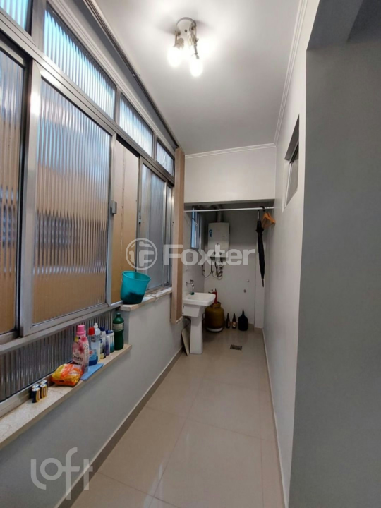 Apartamento à venda com 2 quartos, 72m² - Foto 8