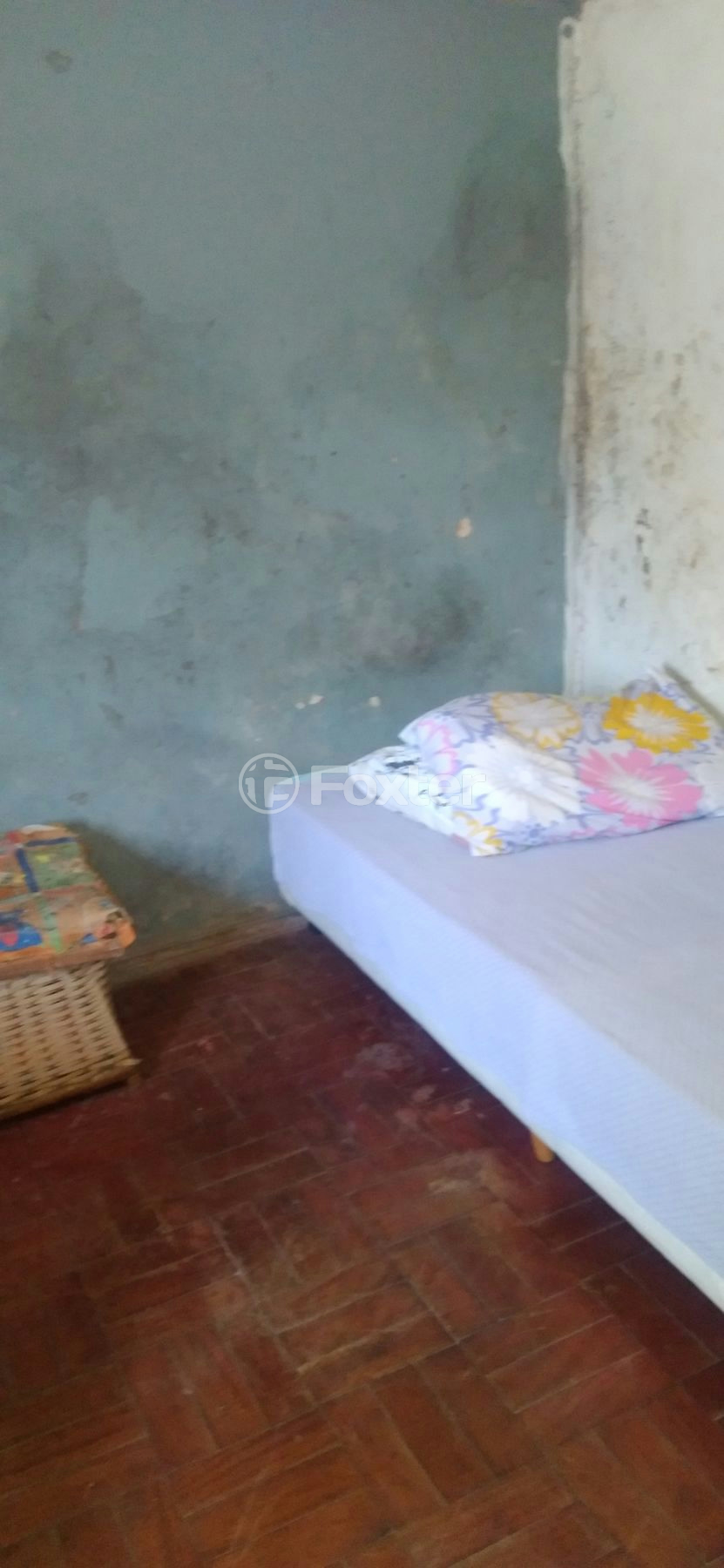 Casa à venda com 3 quartos, 75m² - Foto 4