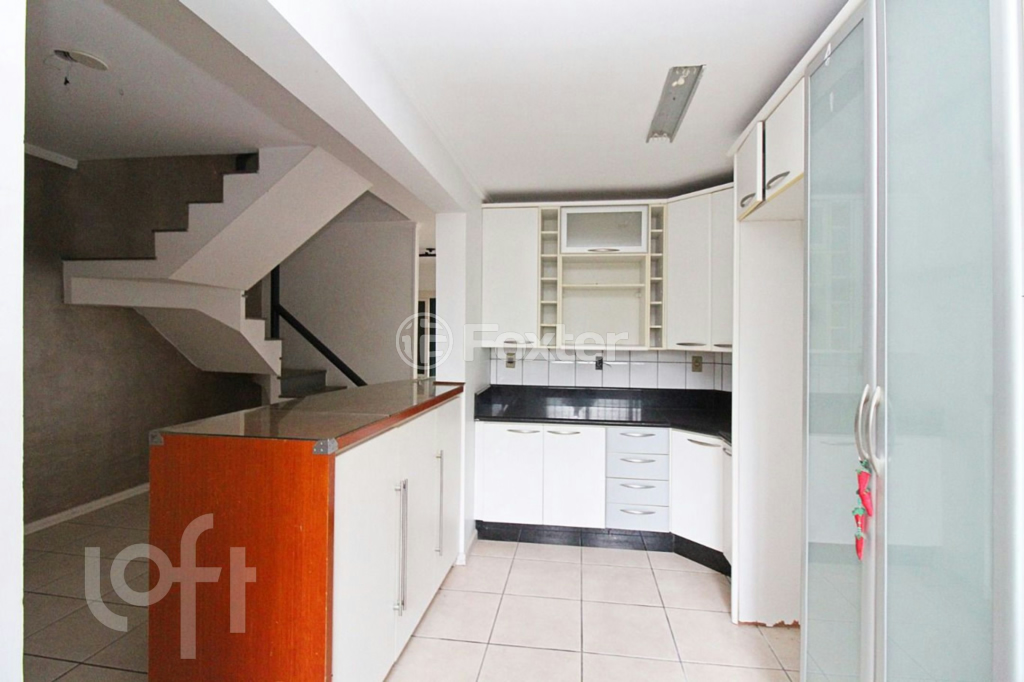 Casa de Condomínio à venda com 3 quartos, 253m² - Foto 10