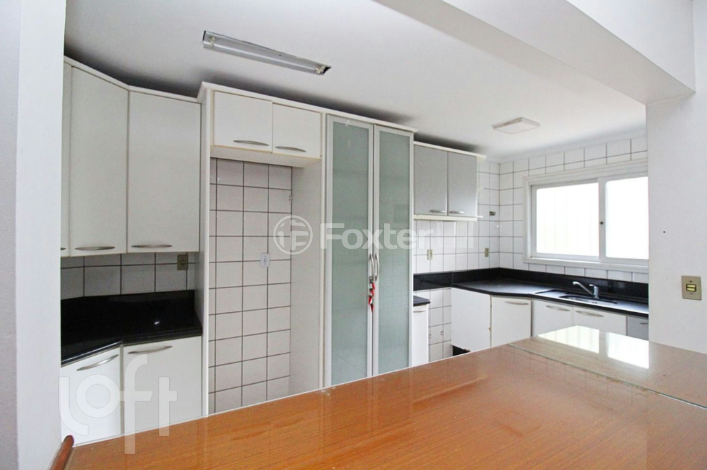 Casa de Condomínio à venda com 3 quartos, 253m² - Foto 11