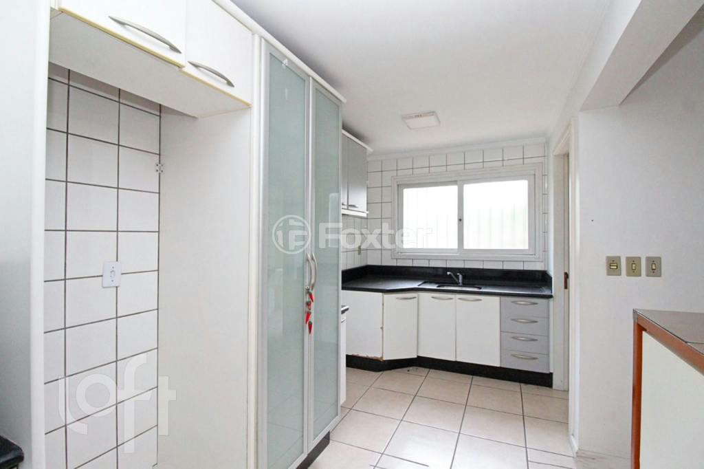 Casa de Condomínio à venda com 3 quartos, 253m² - Foto 12