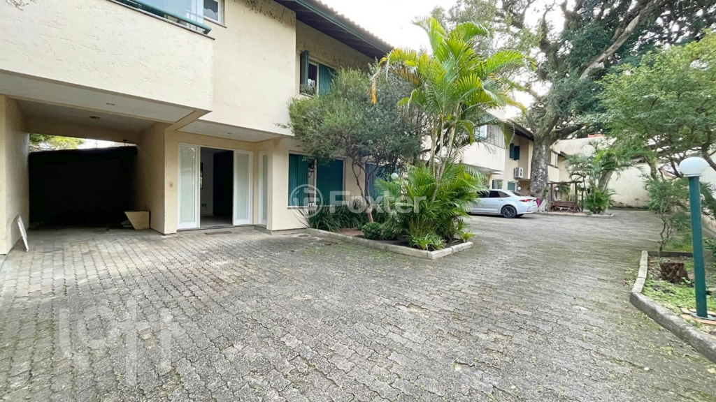 Casa de Condomínio à venda com 3 quartos, 253m² - Foto 44