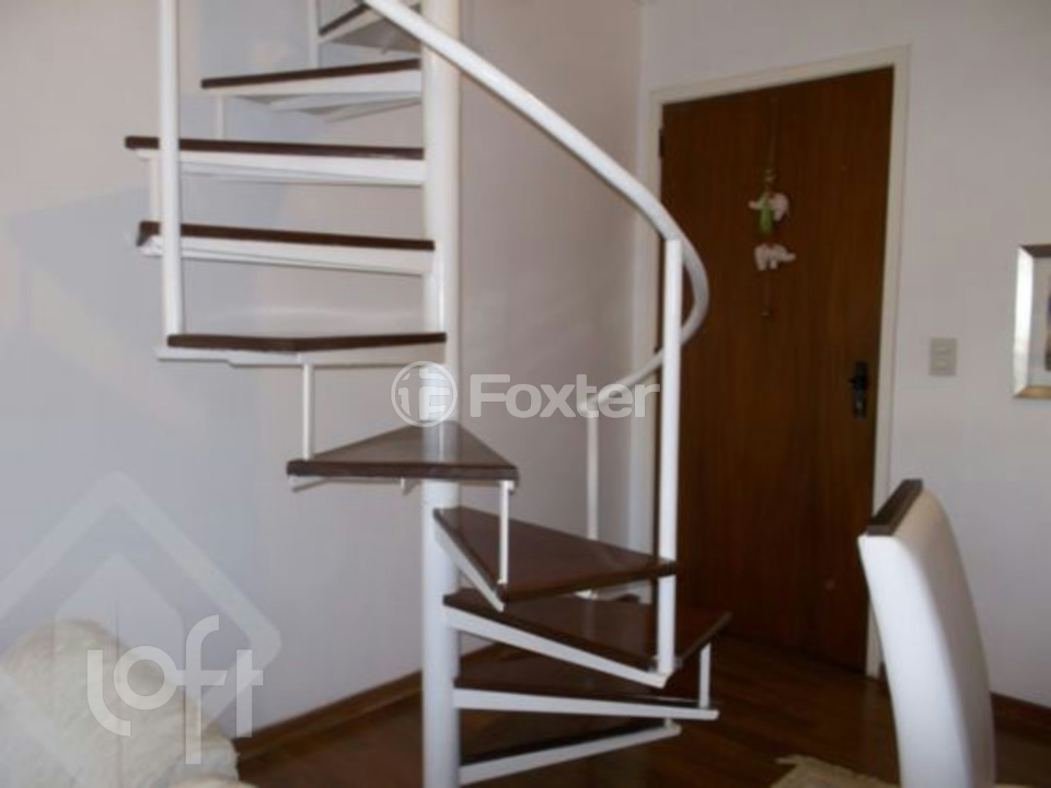 Cobertura à venda com 2 quartos, 116m² - Foto 2