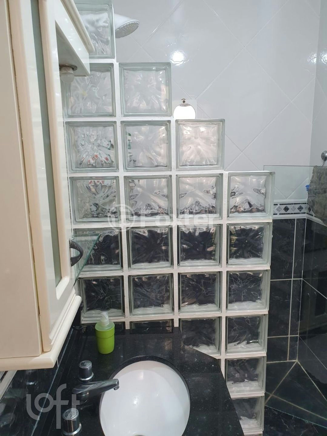 Apartamento à venda com 2 quartos, 64m² - Foto 4