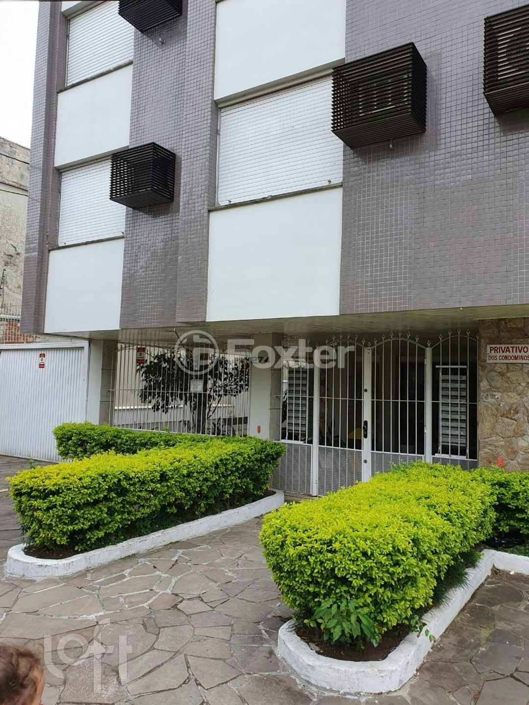 Apartamento à venda com 2 quartos, 64m² - Foto 24