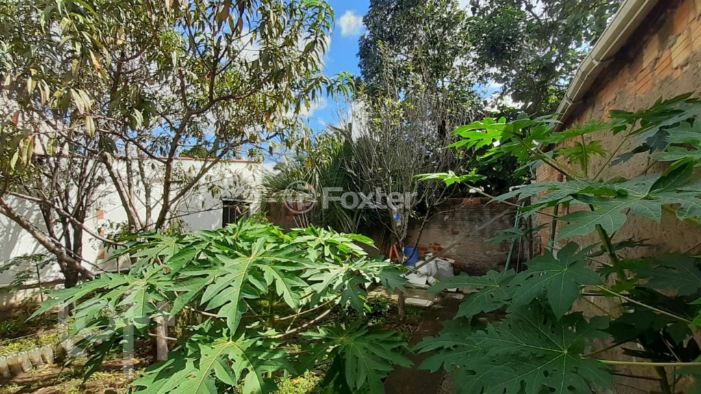 Casa à venda com 3 quartos, 80m² - Foto 3
