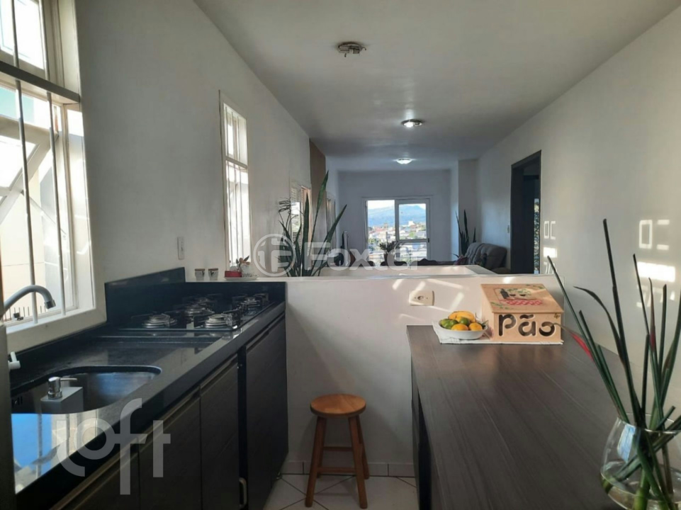 Casa à venda com 3 quartos, 176m² - Foto 5